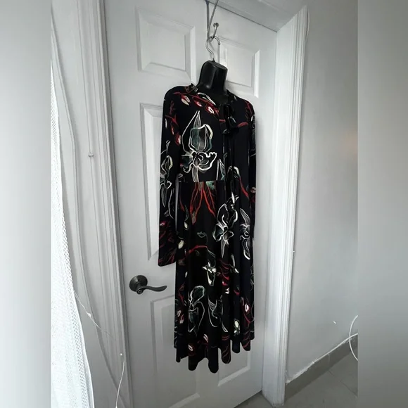 Zara Keyhole Midi Floral Dress size L - Picture 5 of 16